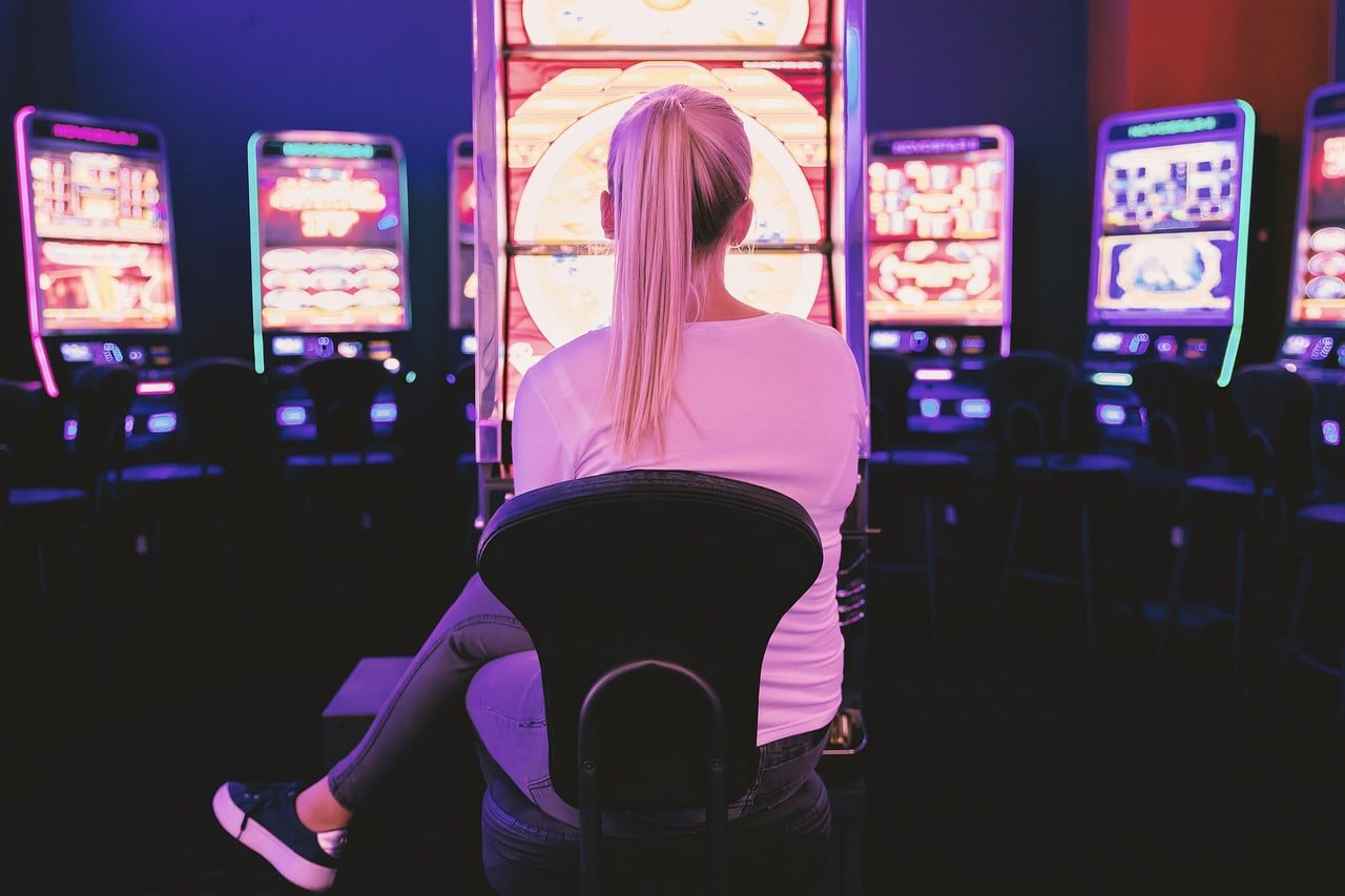 Keunggulan slot online IndoSlot88 – RTP resmi, provider berlisensi, dan ribuan pilihan game terpercaya